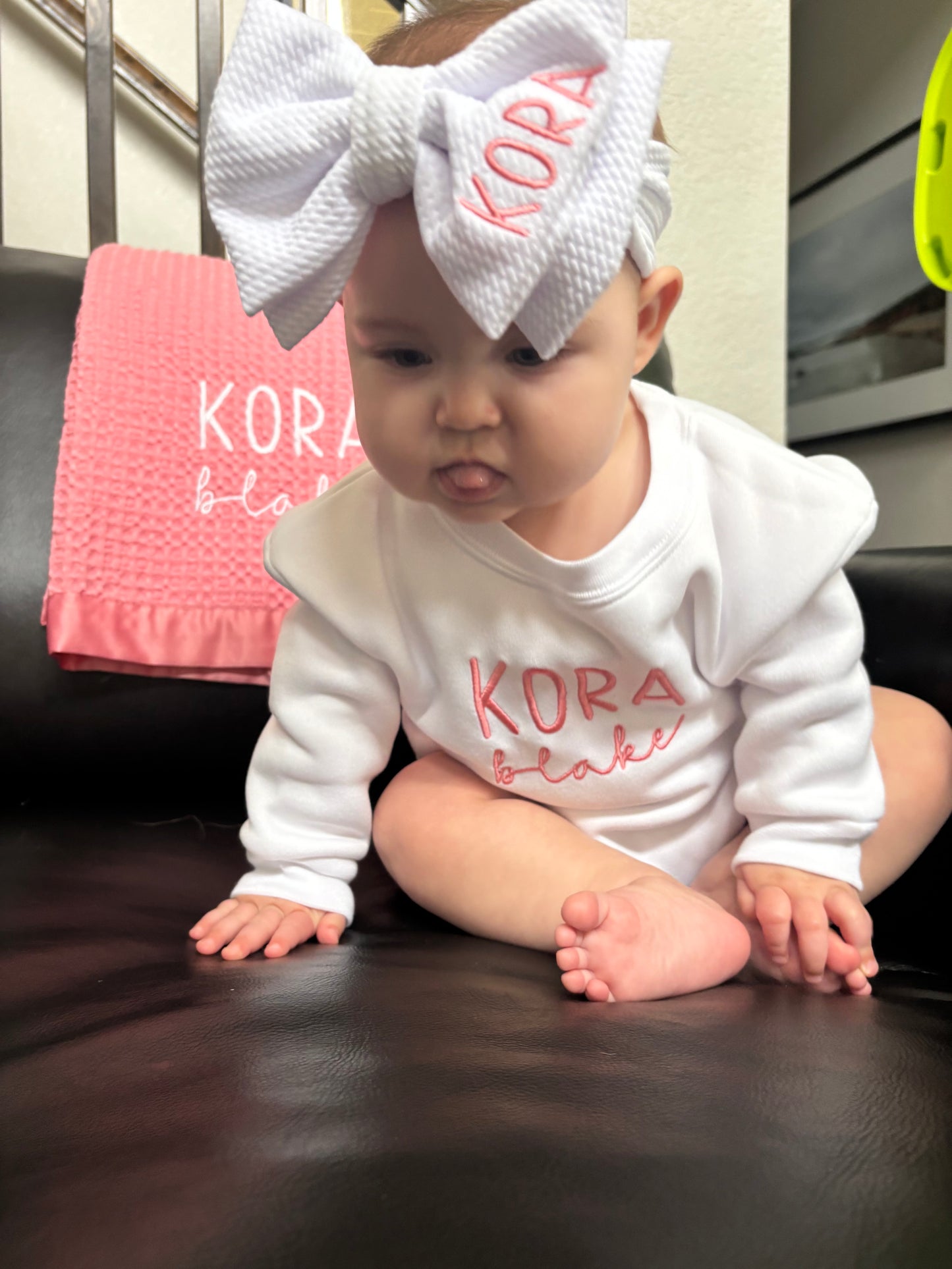 Personalized Blanket, Bow & Bubble Set