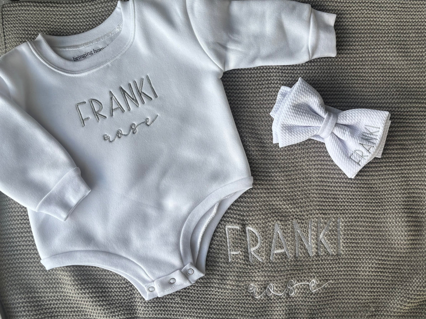 Personalized Blanket, Bow & Bubble Set