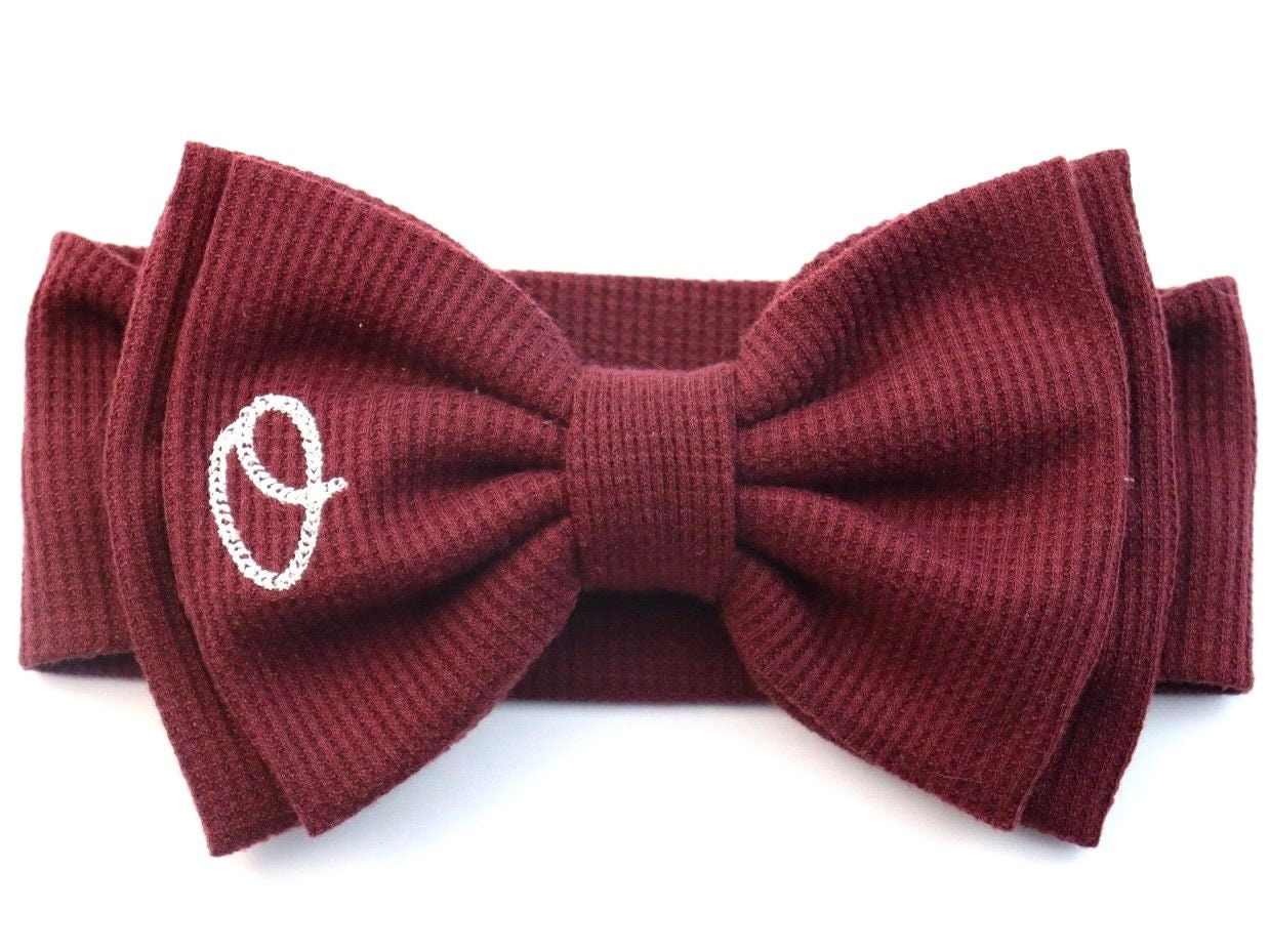 Personalized Bow Headband for Newborn, infant or toddler customized with Baby girl name. Custom comfy Stretchy monogrammed bow in Burgandy